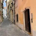 Lovely Mouraria Apartment Lisbon